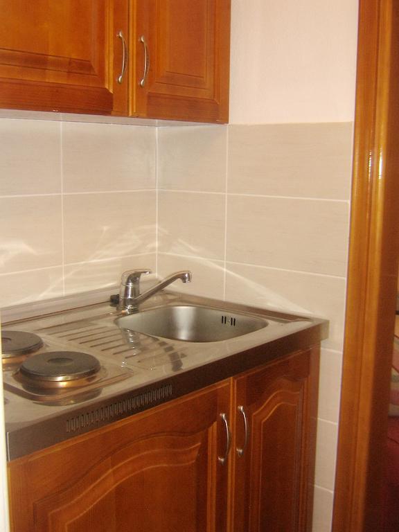 Apartments Kepi Gjerana 울친 객실 사진