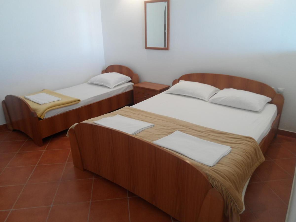 Apartments Kepi Gjerana 울친 외부 사진
